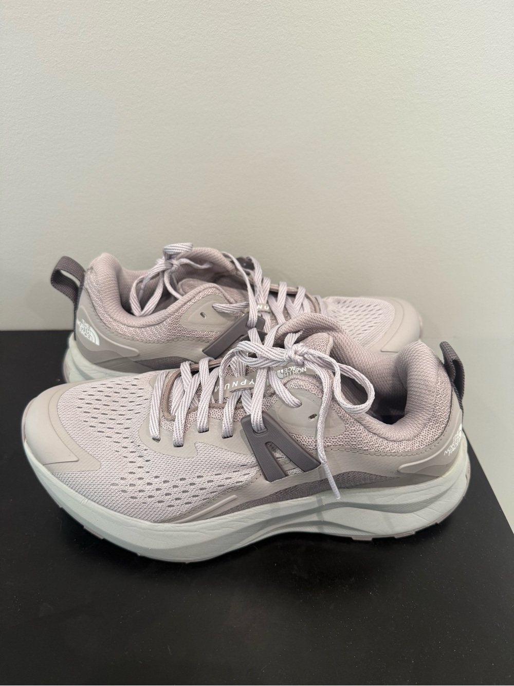 The North Face Women's Light Gray/Lavender Trail Sneakers Size 9